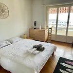 La Proximité Du Centre Avec Vue Lausana