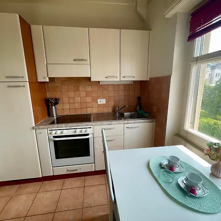 Appartement La Proximité Du Centre Avec Vue *