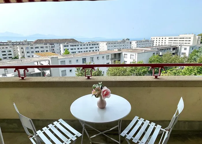 La Proximite Du Centre Avec Vue 아파트 로잔