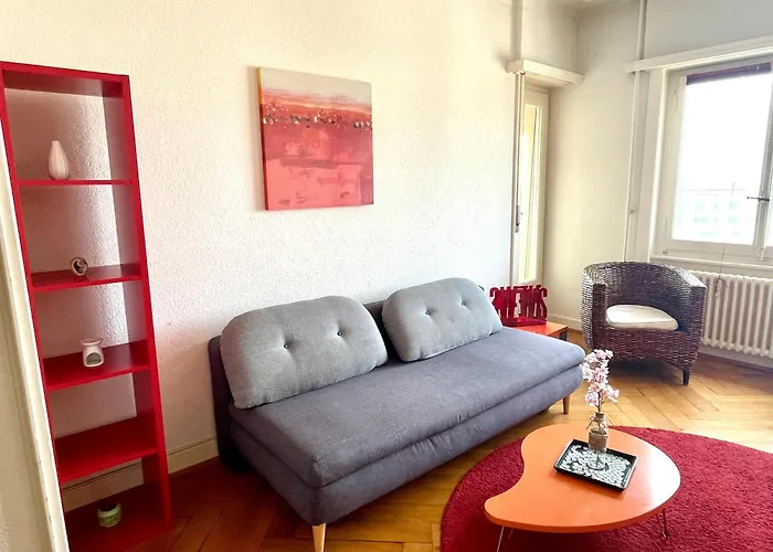 La Proximite Du Centre Avec Vue 로잔